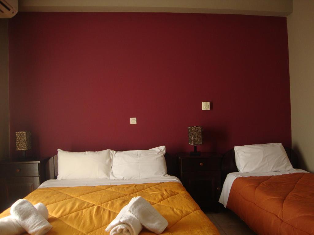 Kafiona Guesthouse Pírgos Dhiroú Szoba fotó